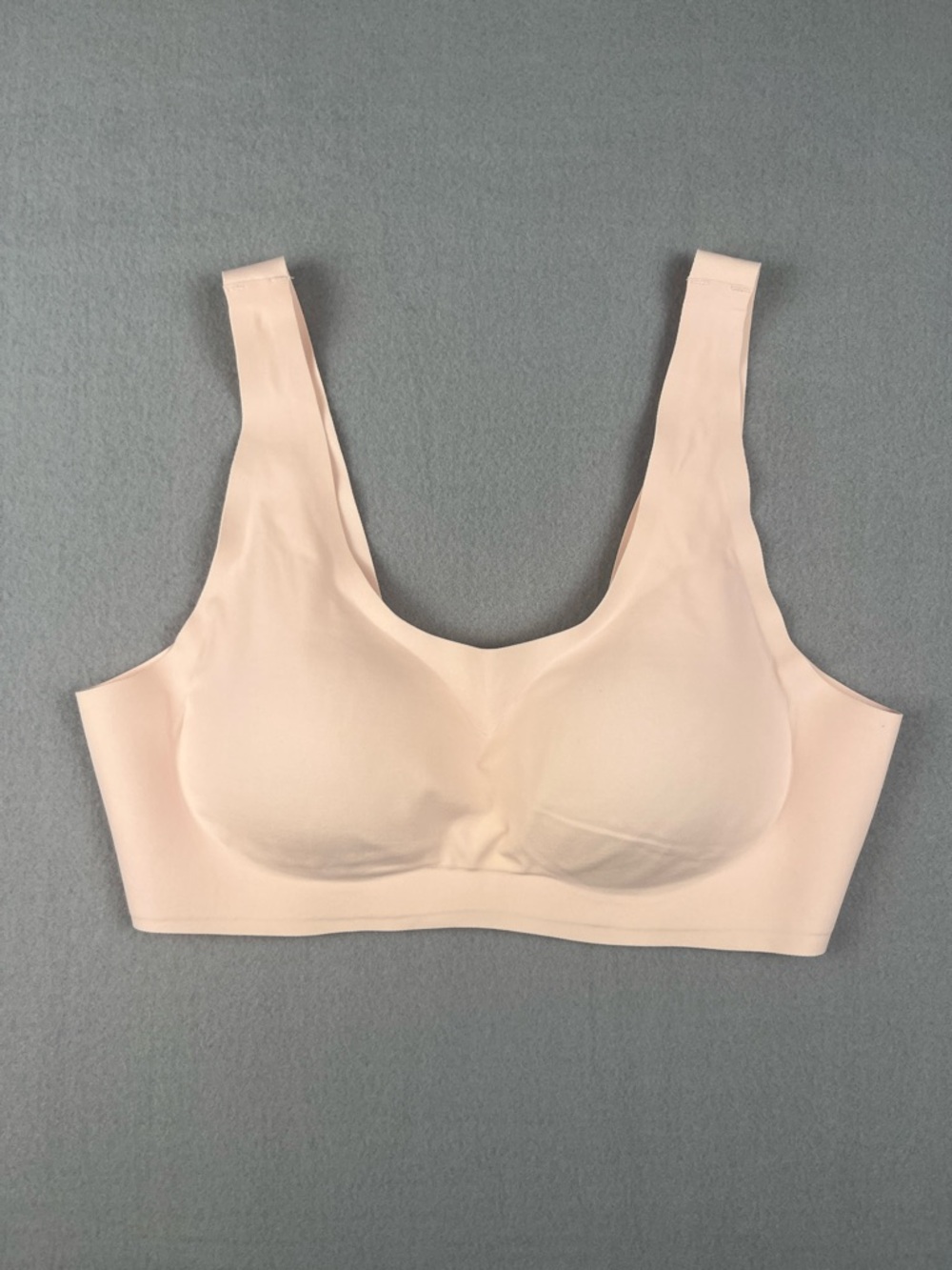 Le Mystere Wireless and Seamless Light Pink Comfort Bra
Size: Large